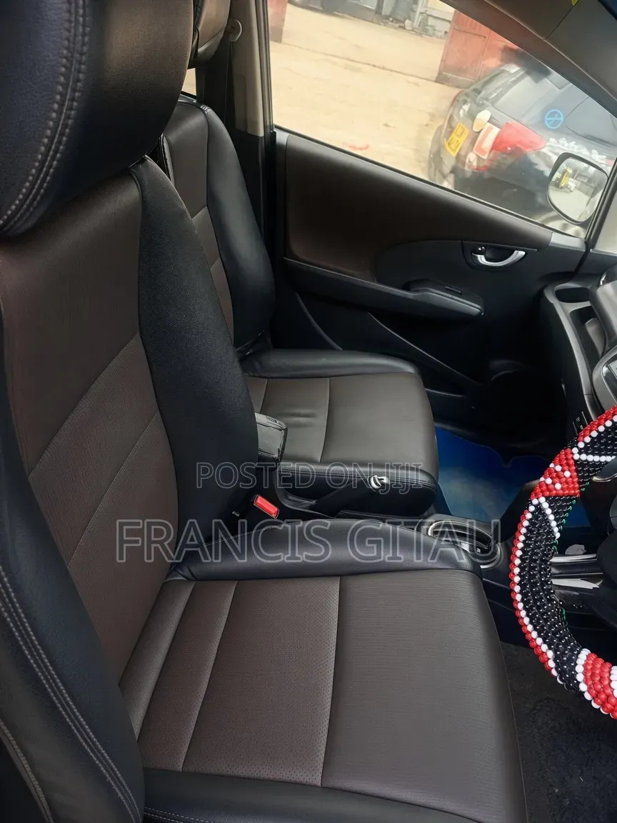 Honda Fit 2013 Burgundy