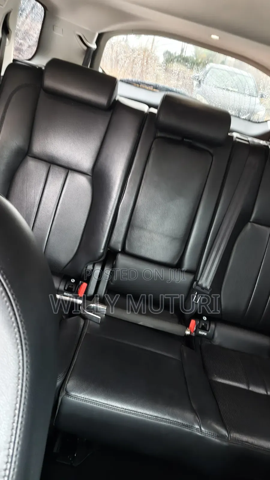 Land Rover Discovery HSE 4x4 2019 Gray