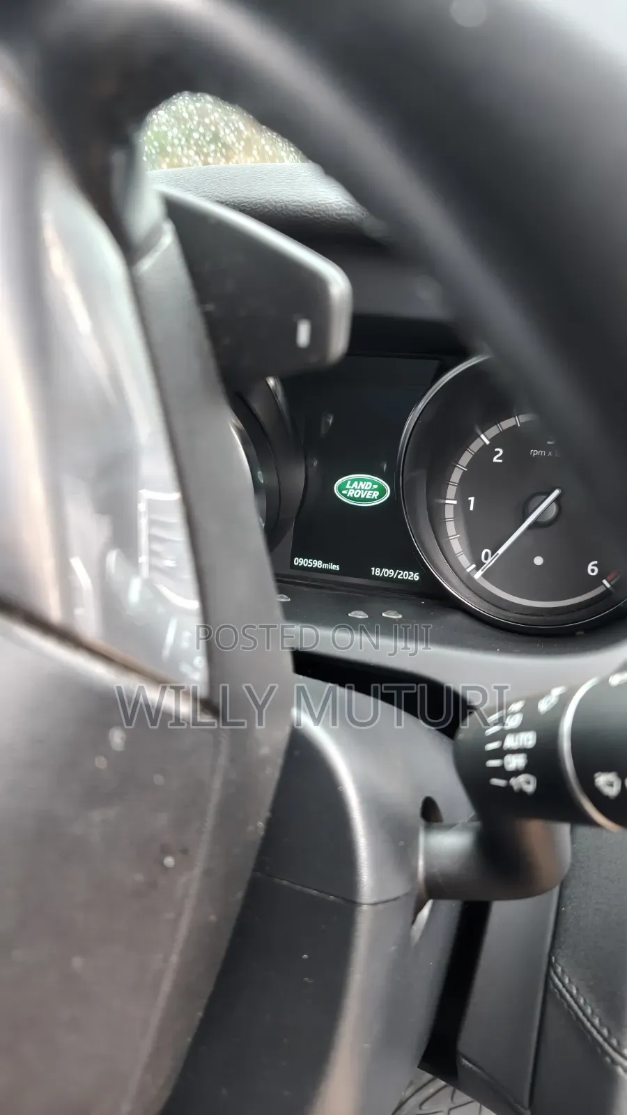 Land Rover Discovery HSE 4x4 2019 Gray