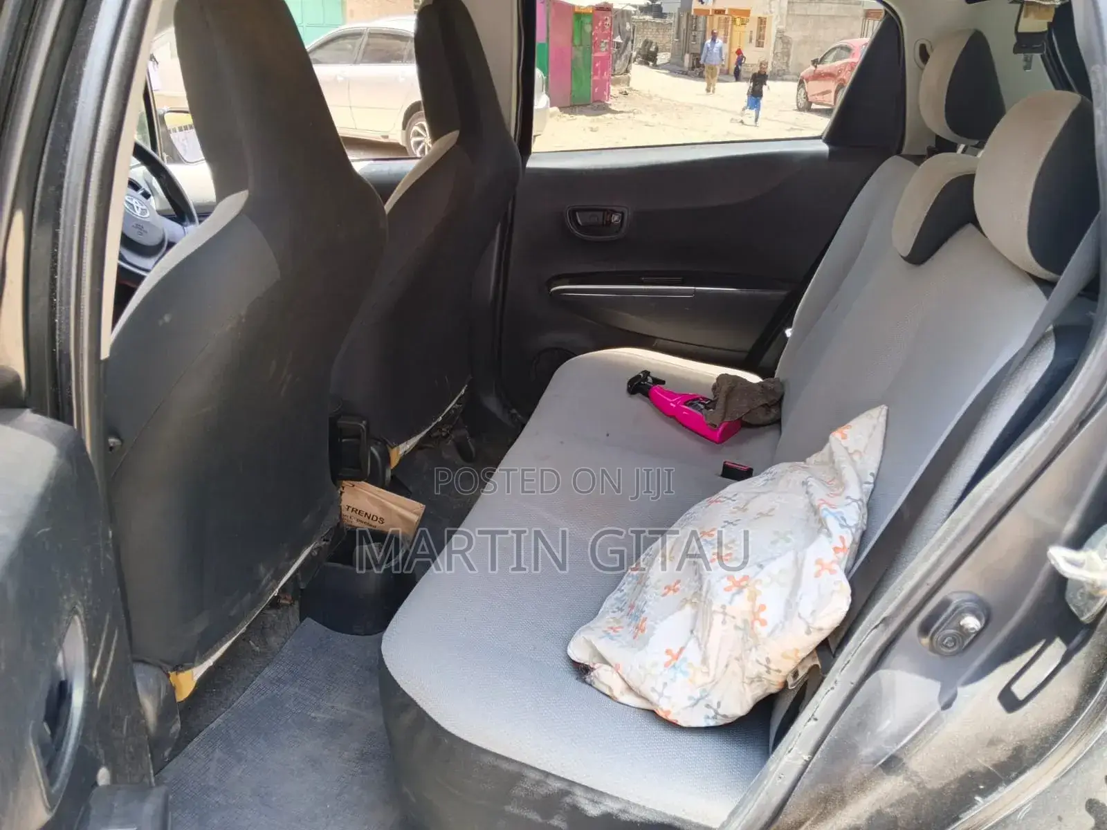 Toyota Vitz 2013 Black