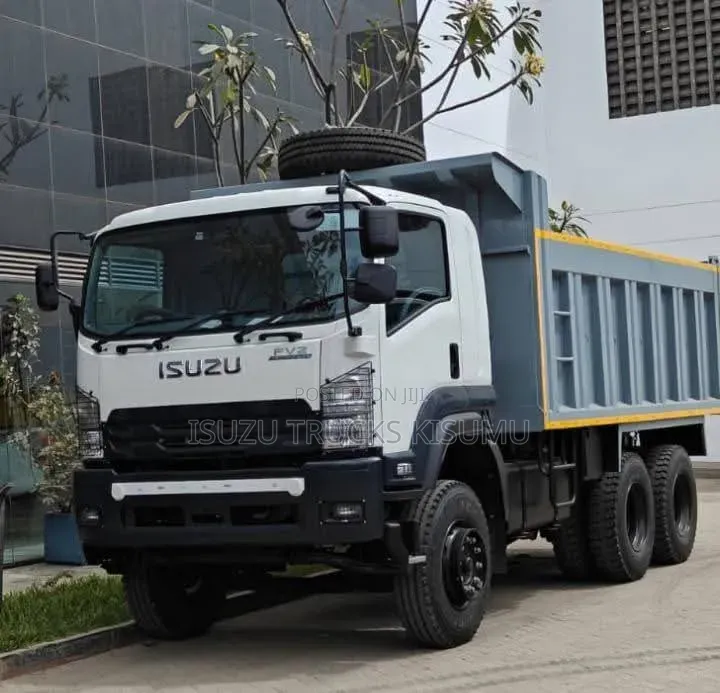 Isuzu FVZ Tipper