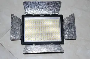 Yongnuo YN900 - Pro LED Video Light Panel