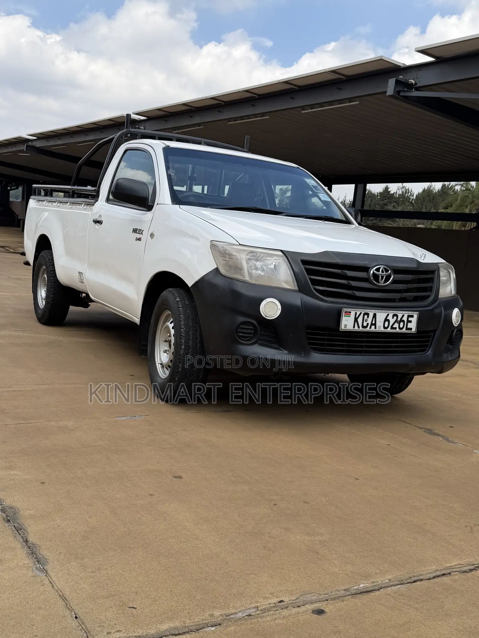 Toyota Hilux 2014 White
