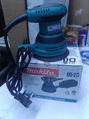 Makita 1100W Random Orbit Sander – Variable Speed