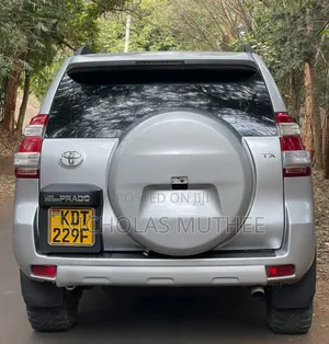 Toyota Land Cruiser Prado 2013 Silver