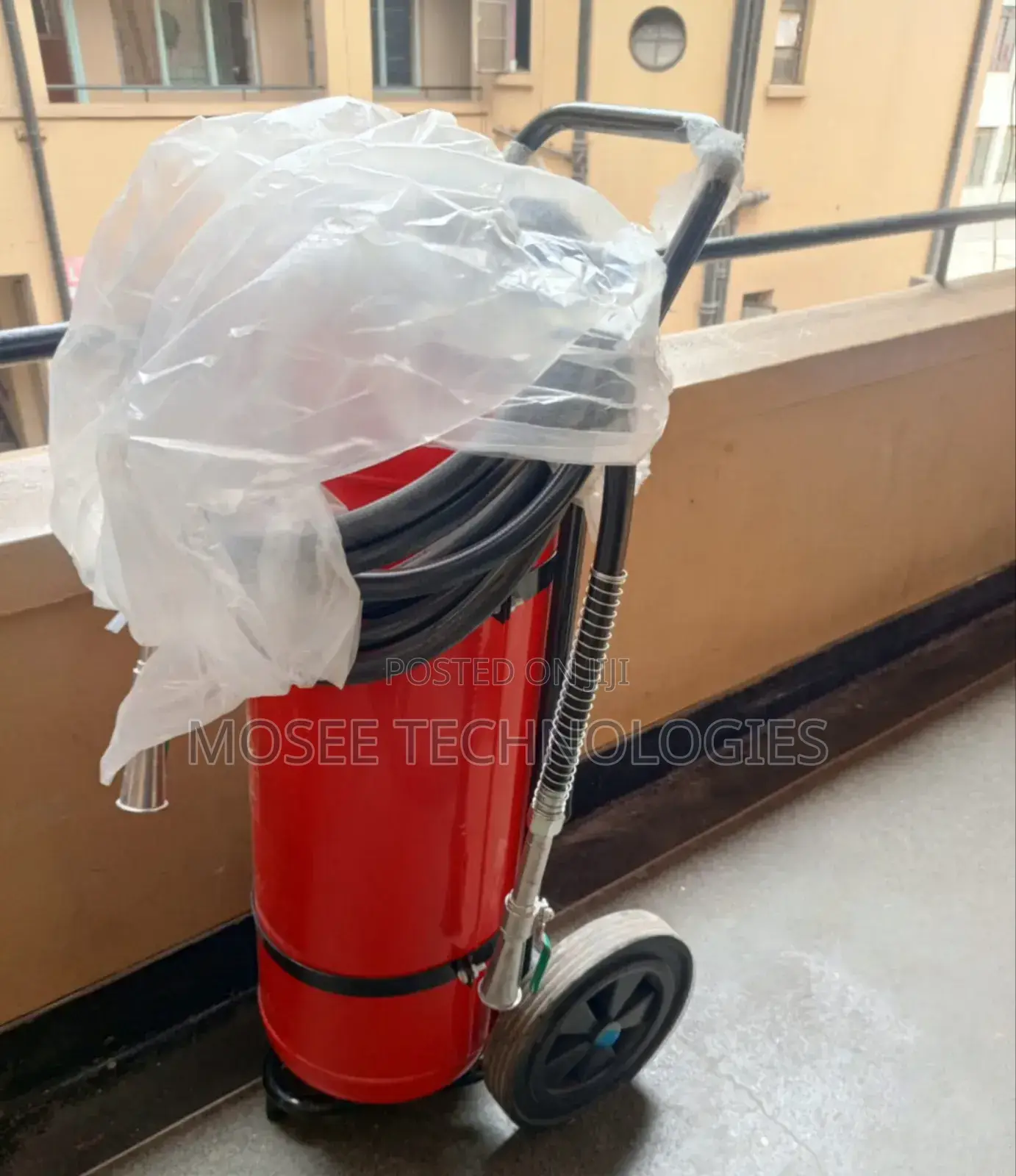 Large-Capacity Wheeled Fire Extinguisher