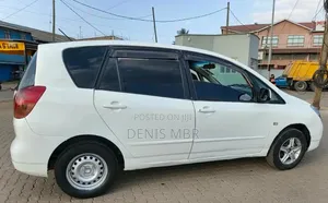 Toyota Corolla Spacio 2004 White