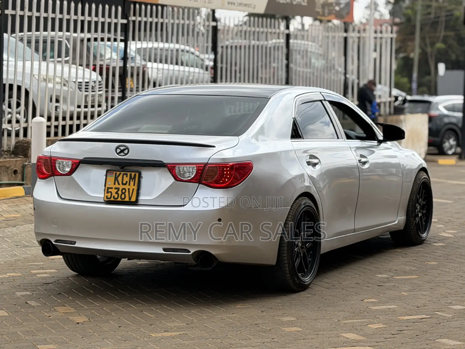Toyota Mark X 2010 Silver