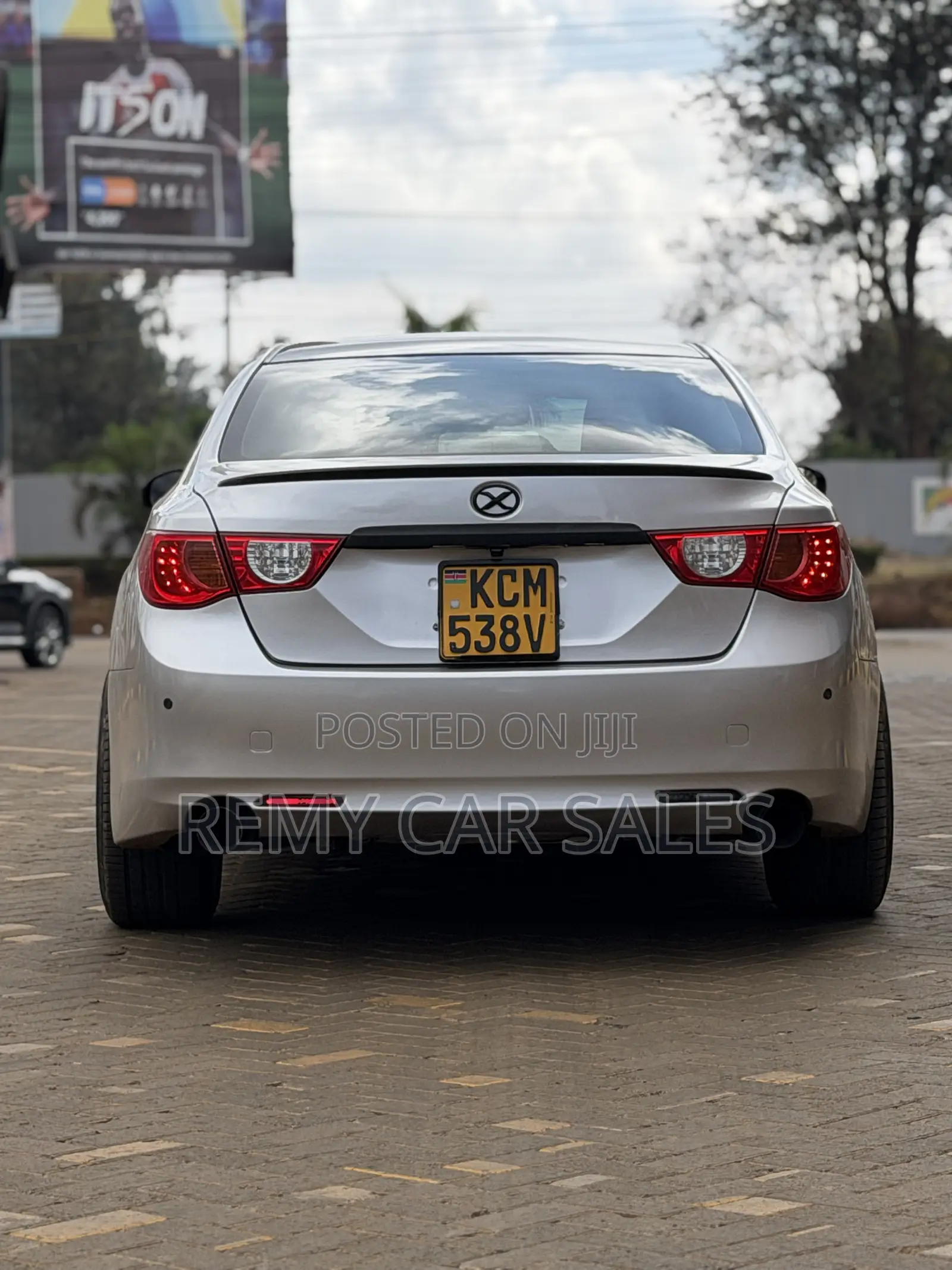 Toyota Mark X 2010 Silver