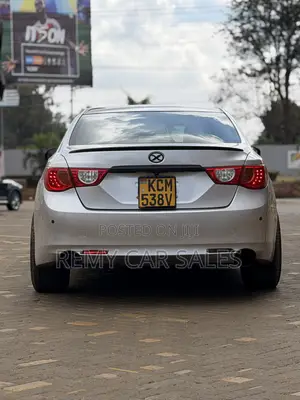 Toyota Mark X 2010 Silver