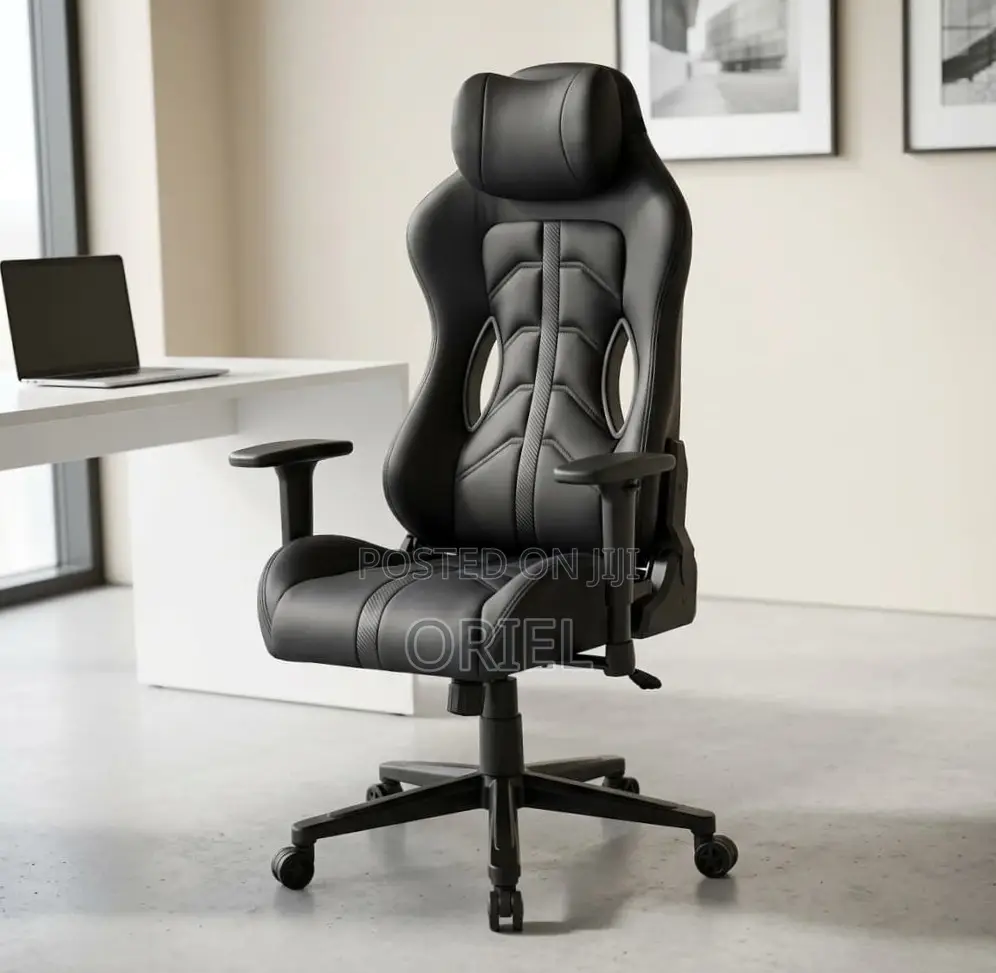 Executive Black Leather Office Gaming Chair : Swivel Gaming Chair