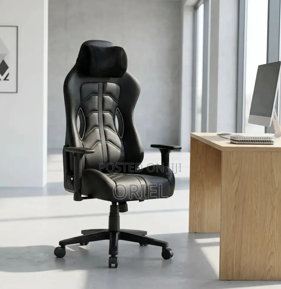 Executive Black Leather Office Gaming Chair : Swivel Gaming Chair