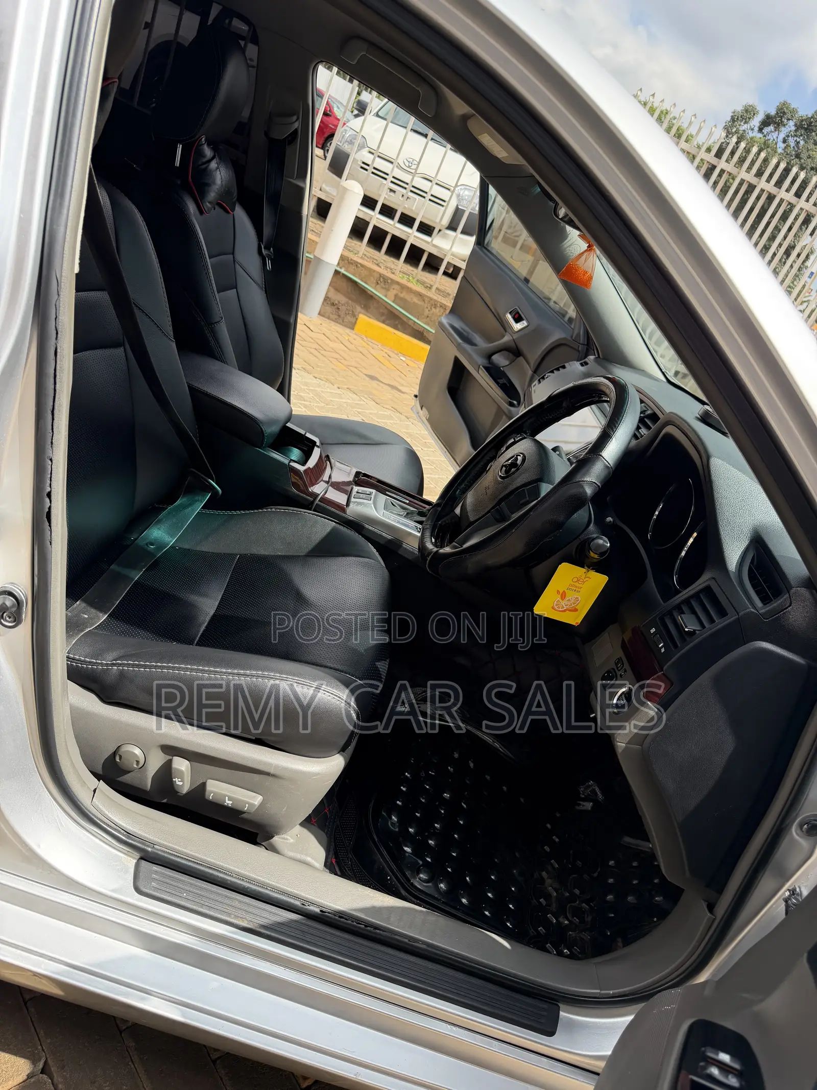 Toyota Mark X 2010 Silver