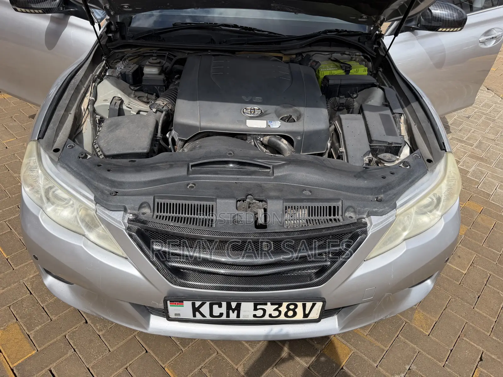 Toyota Mark X 2010 Silver