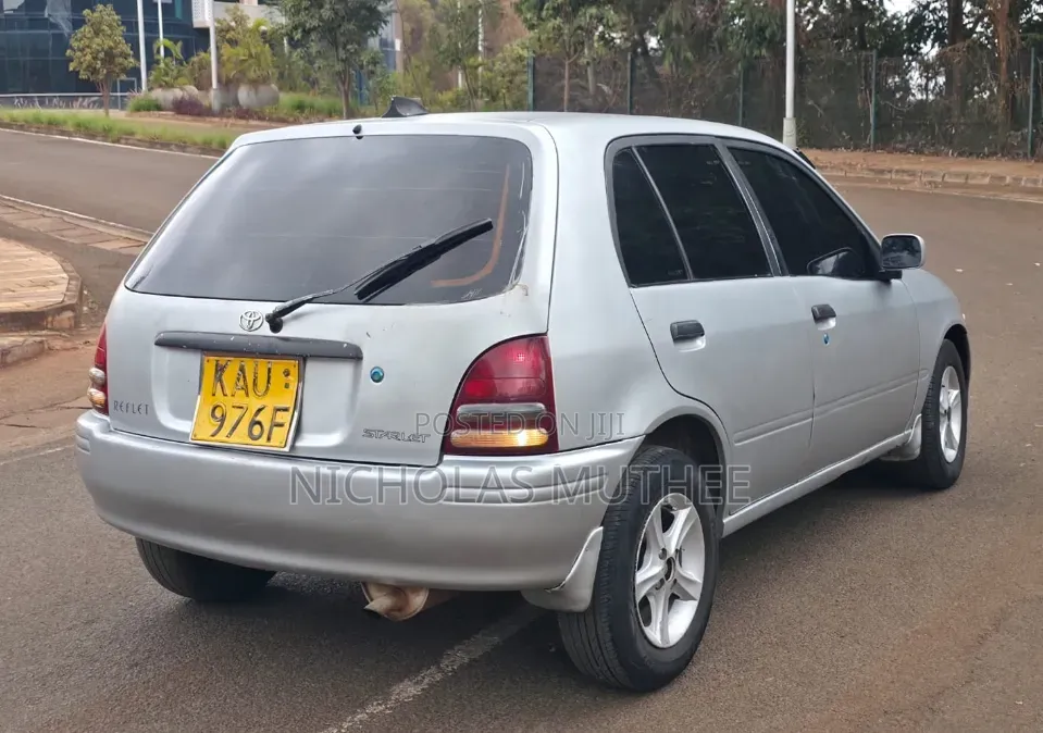Toyota Starlet 1996 Silver