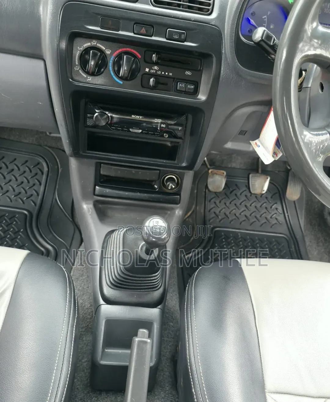 Toyota Starlet 1996 Silver