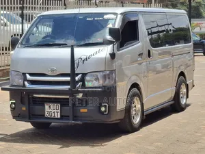Toyota Grand HiAce 2002 Silver