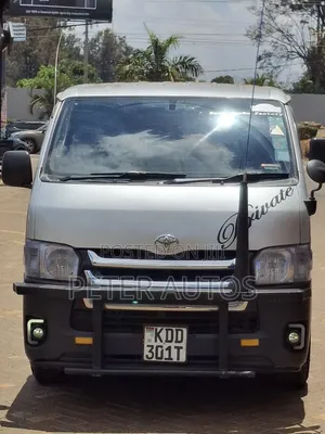Toyota Grand HiAce 2002 Silver