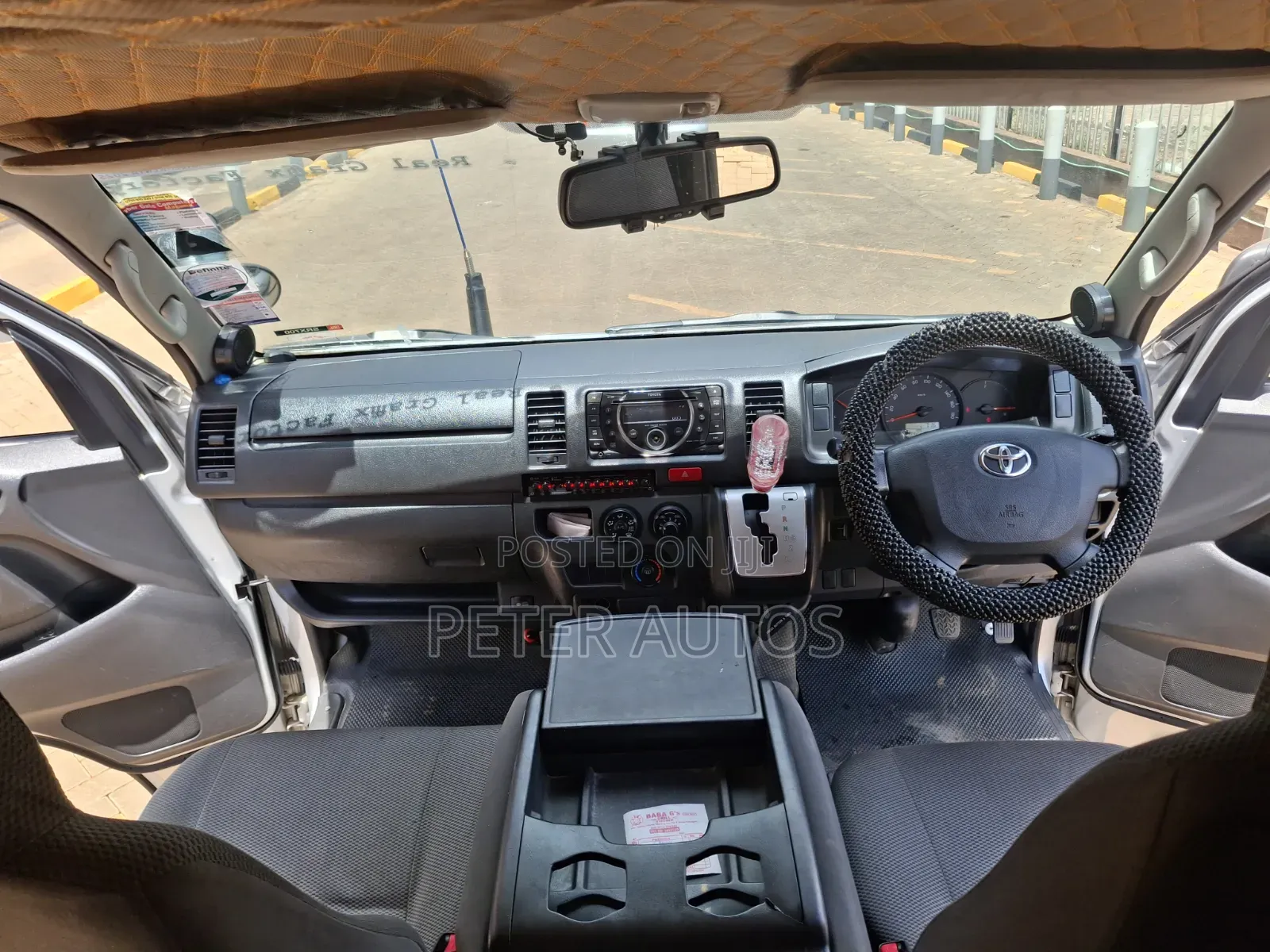 Toyota Grand HiAce 2002 Silver