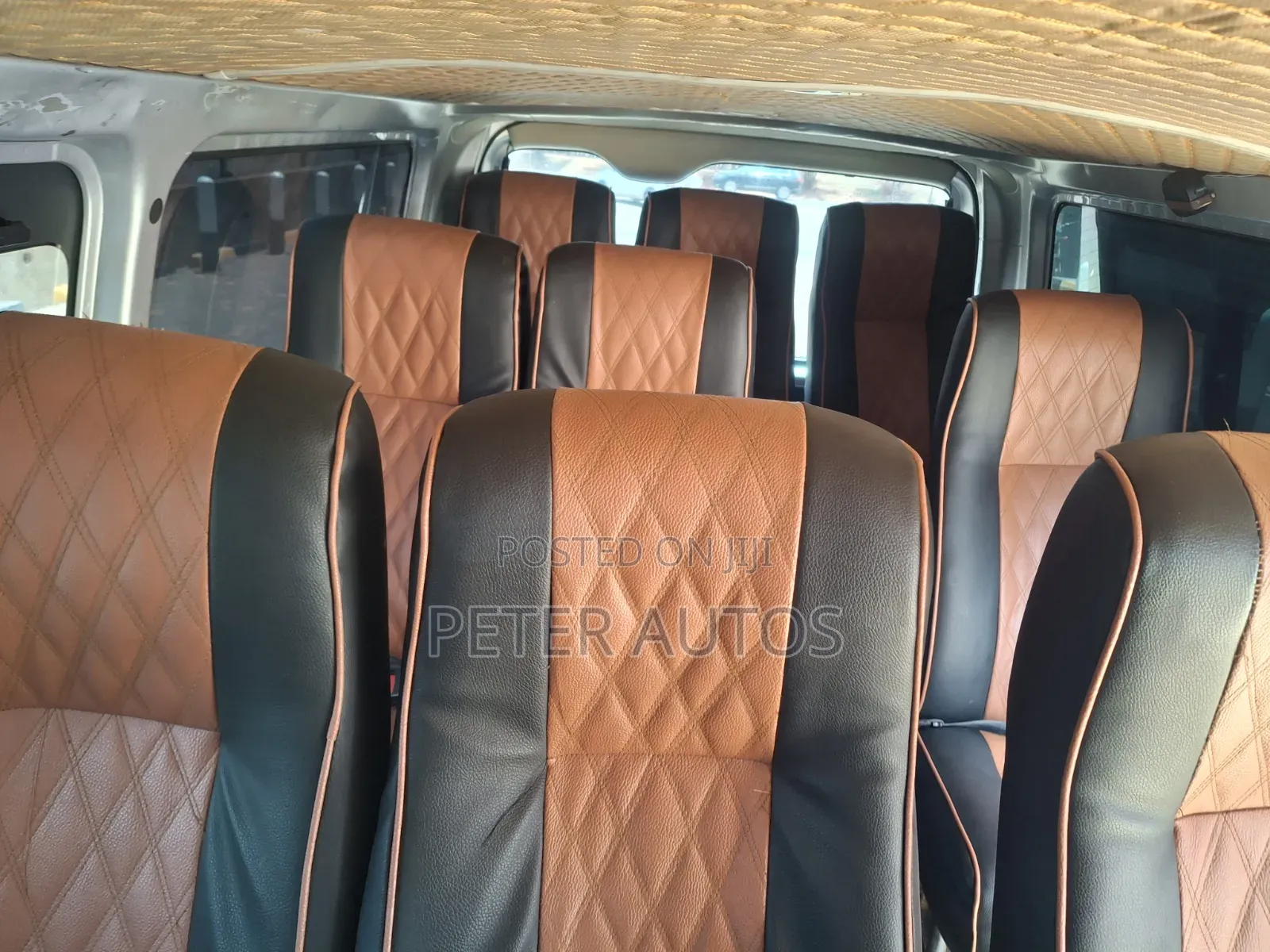Toyota Grand HiAce 2002 Silver