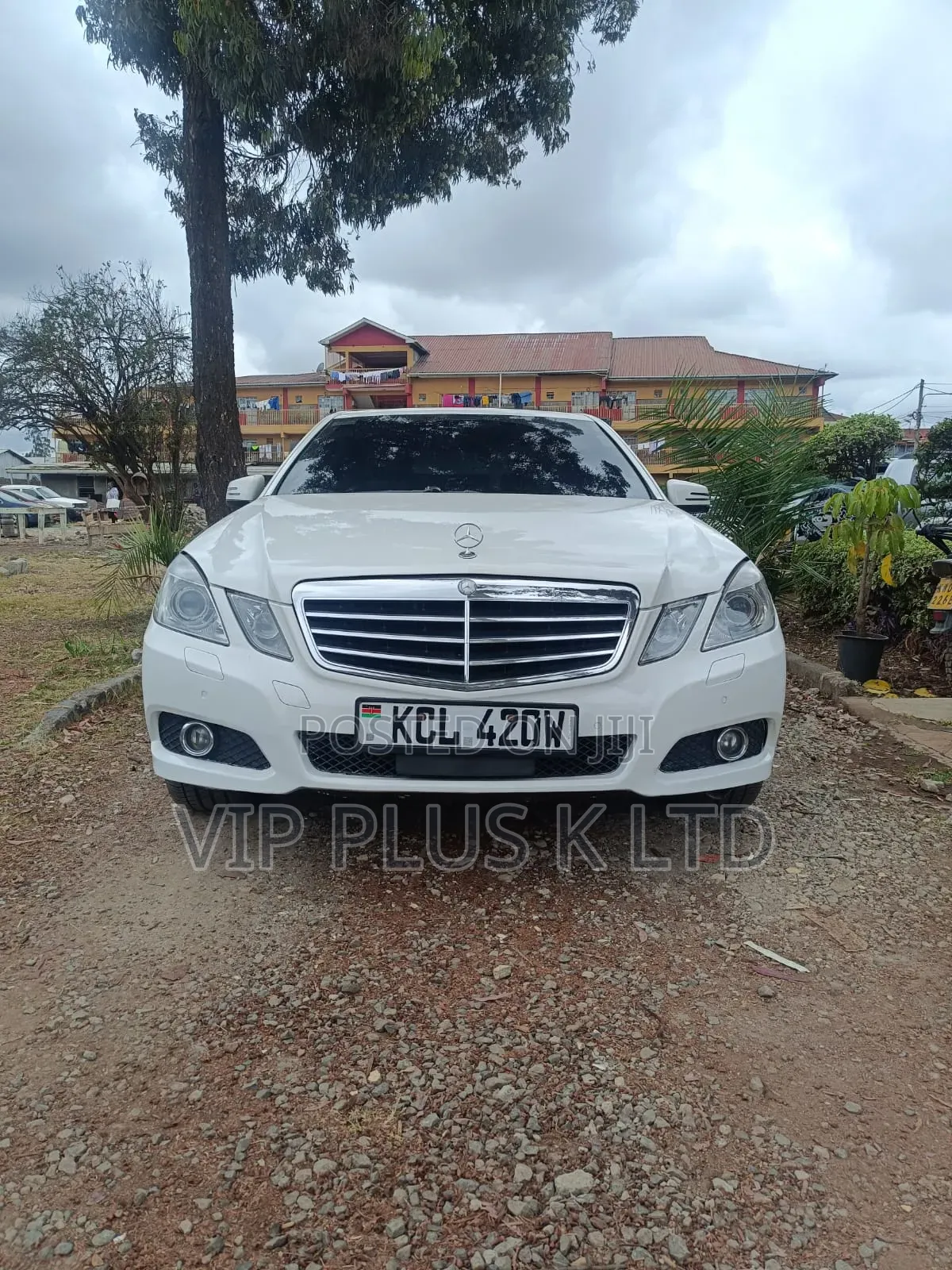 Mercedes-Benz E350 Base 4dr Sedan RWD (3.5L 6cyl 7A) 2010 White
