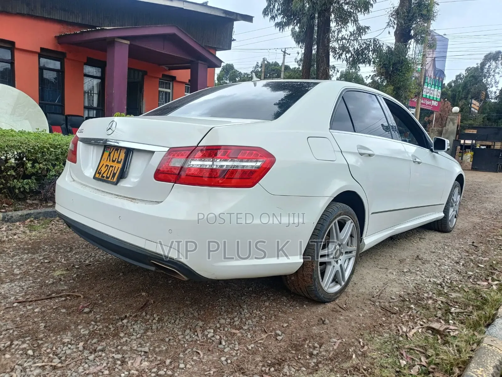 Mercedes-Benz E350 Base 4dr Sedan RWD (3.5L 6cyl 7A) 2010 White