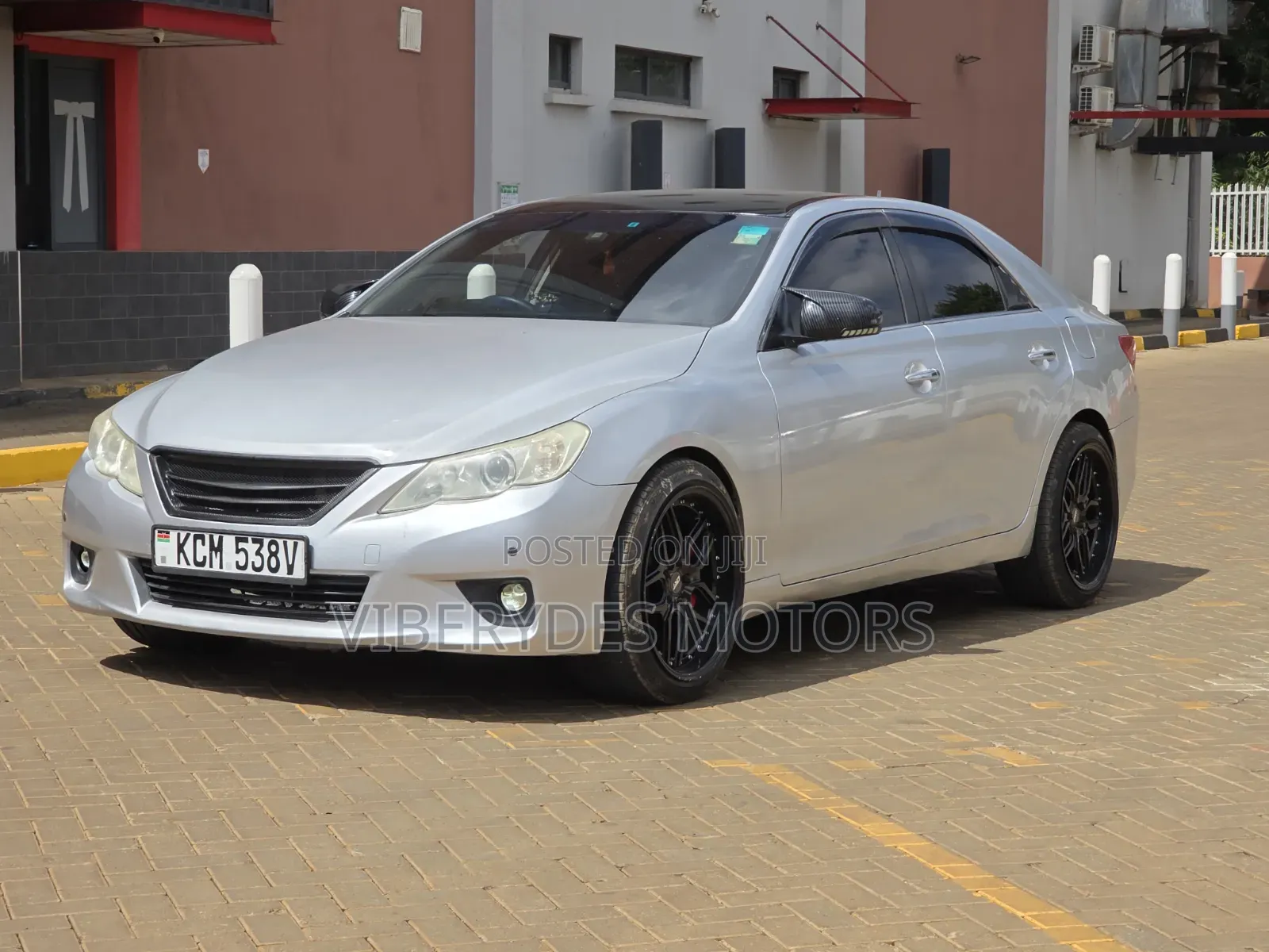 Toyota Mark X 2010 Silver