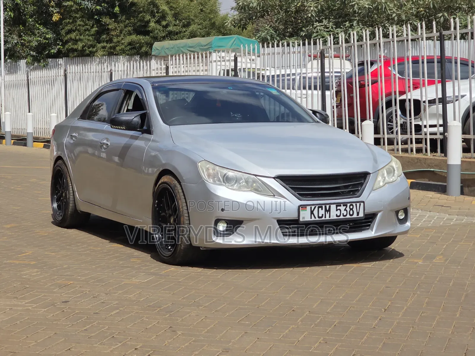 Toyota Mark X 2010 Silver