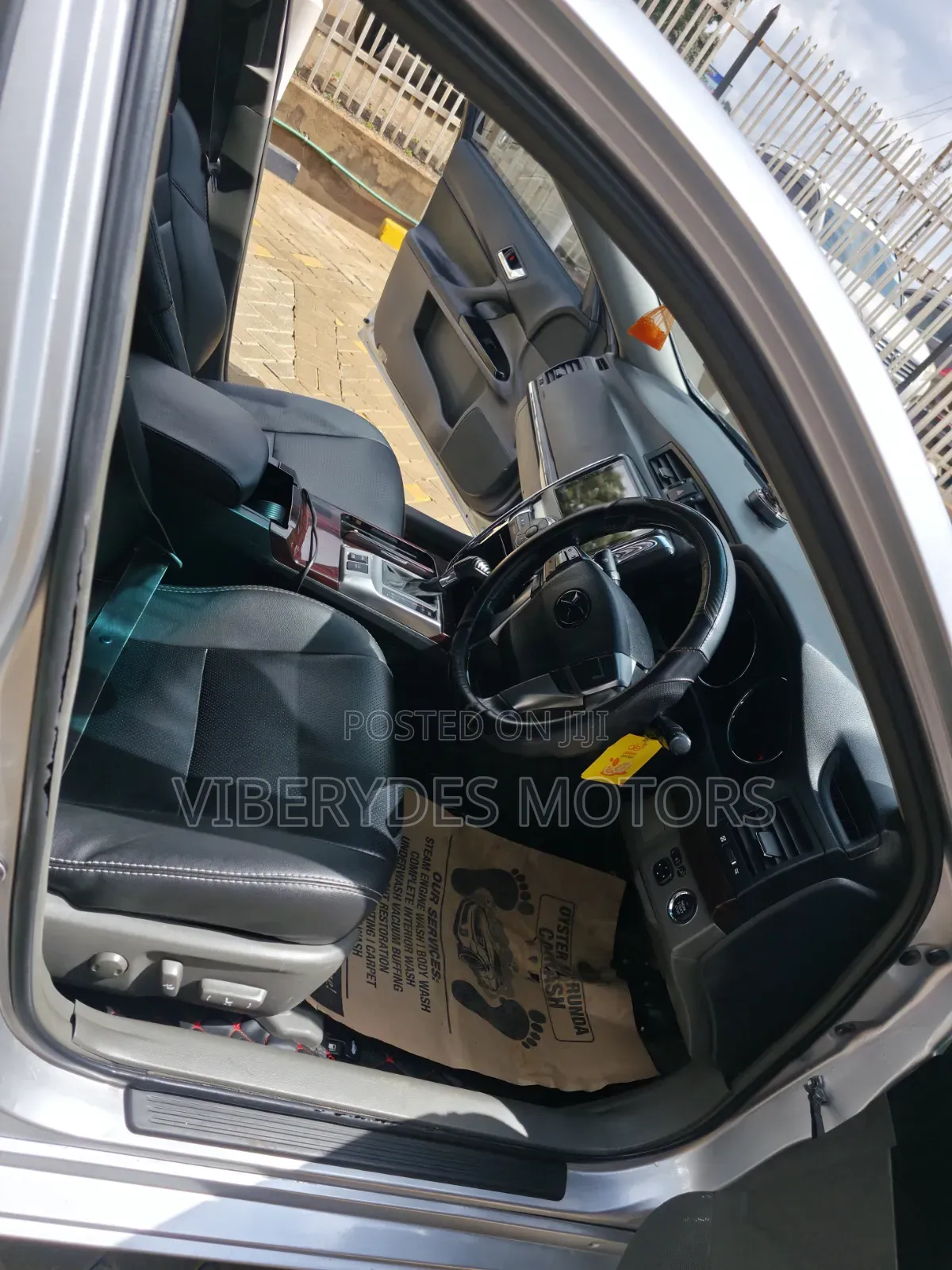 Toyota Mark X 2010 Silver