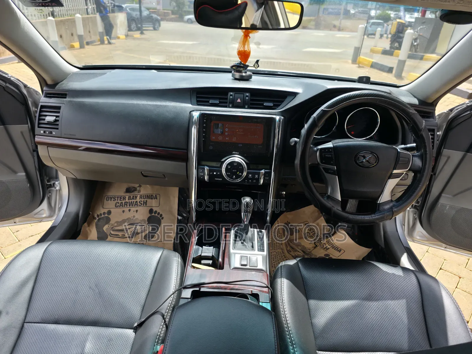 Toyota Mark X 2010 Silver