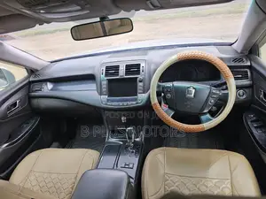 Toyota Crown 2008 Silver