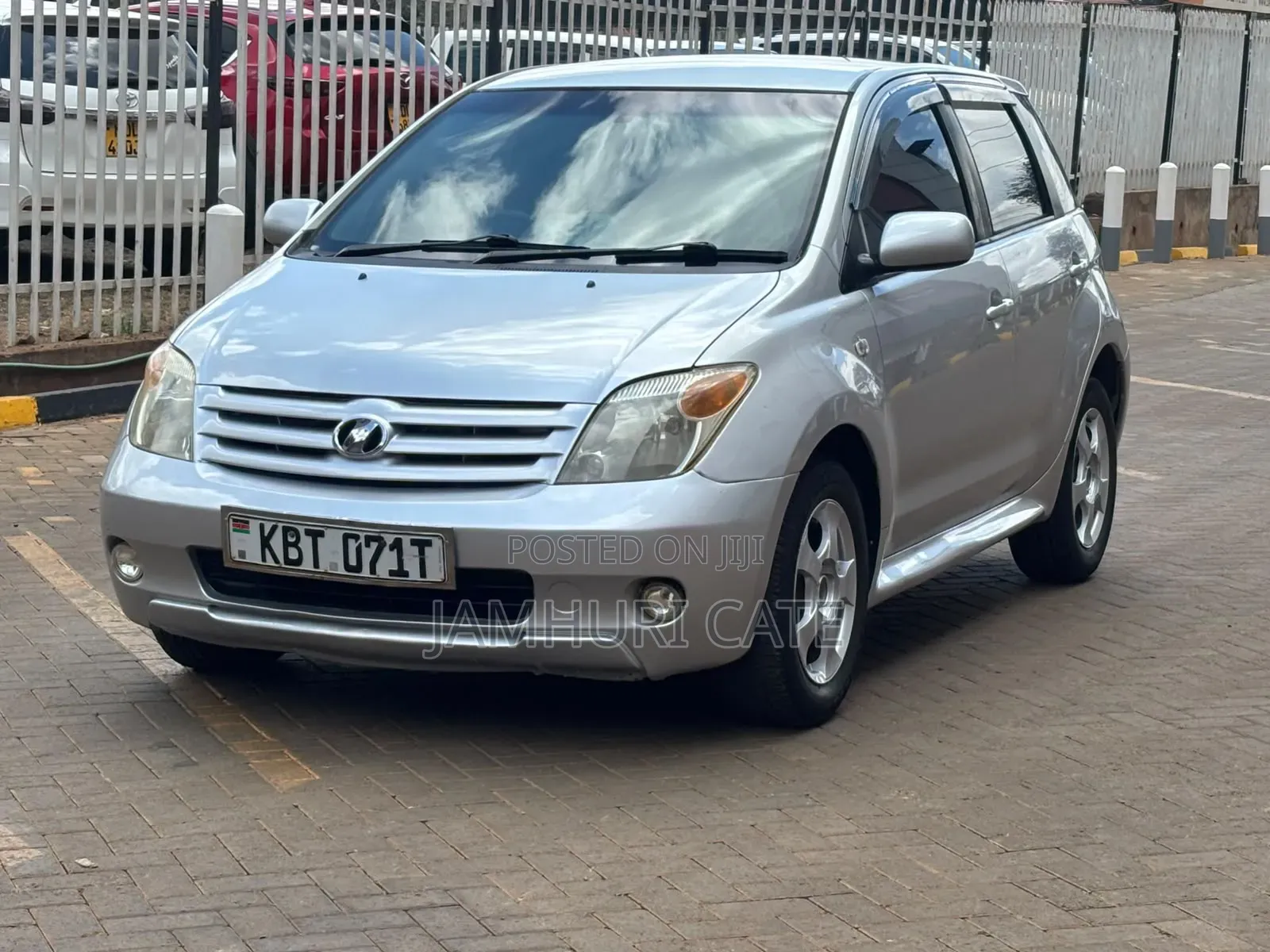 Toyota IST 2005 Silver