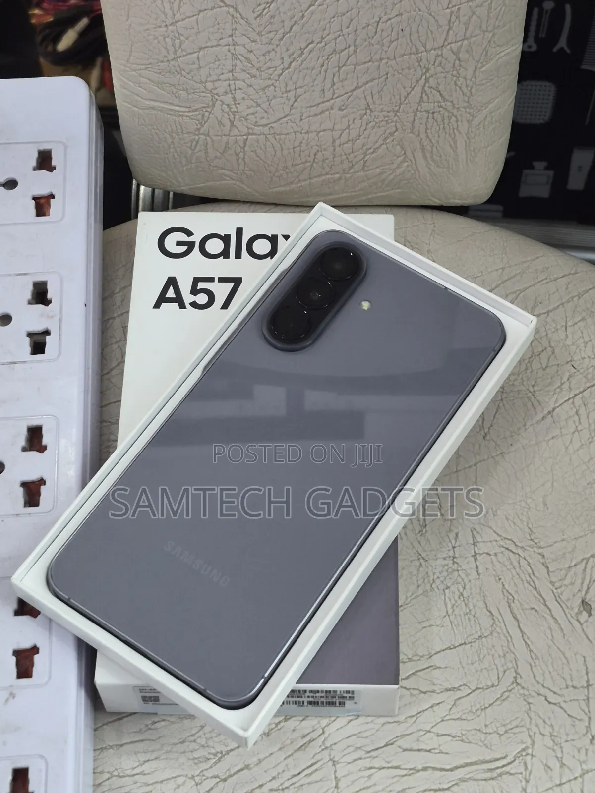 Samsung Galaxy A57 256 GB Gray