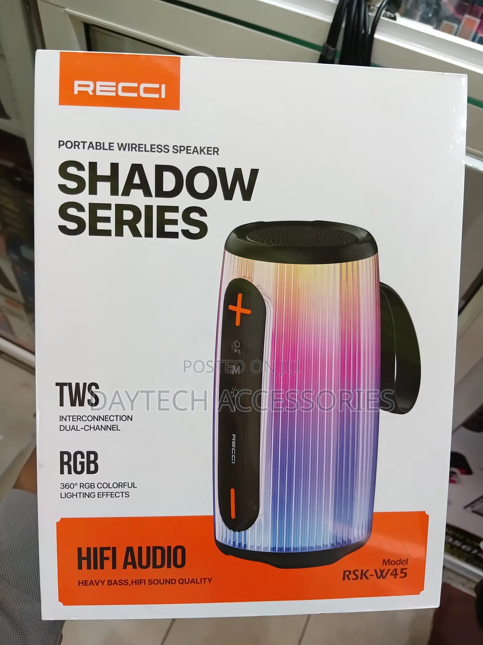 Recci RSK-W45 Shadow Portable Wireless Speaker.