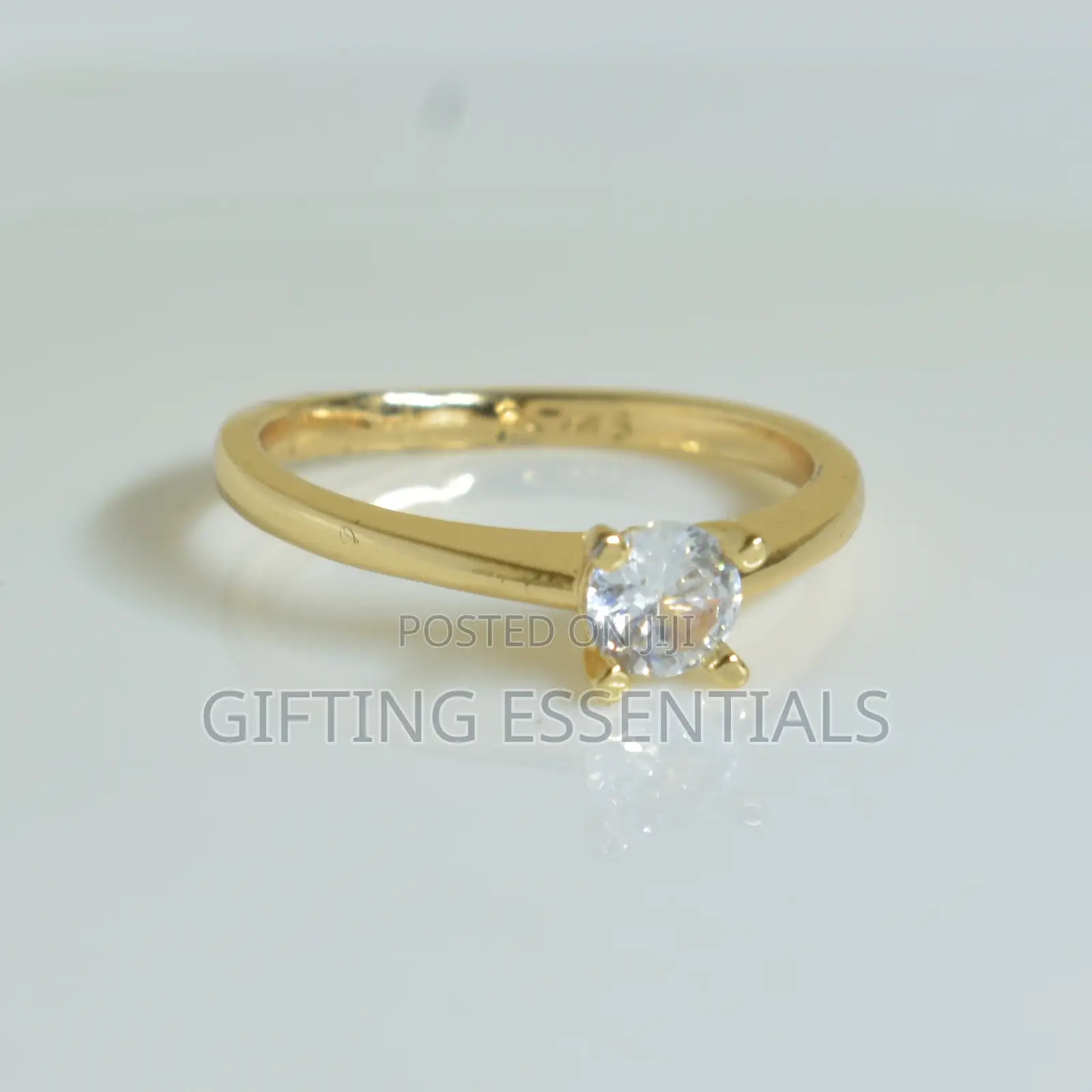Beautiful Simple Silver Gold Engagement Ring With Box Packaging