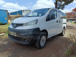 Nissan NV200 2013 White