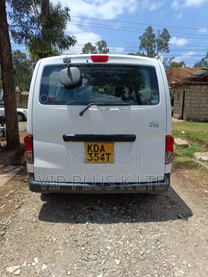 Nissan NV200 2013 White