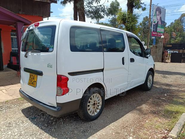 Nissan NV200 2013 White - thumbnail 6