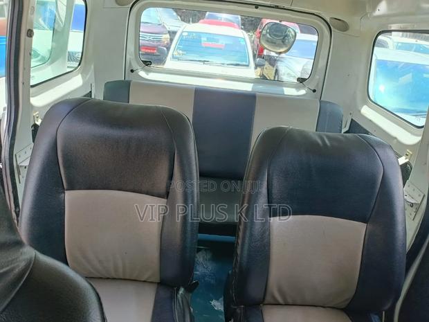 Nissan NV200 2013 White - thumbnail 9