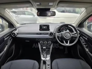 Mazda 2 2020 White