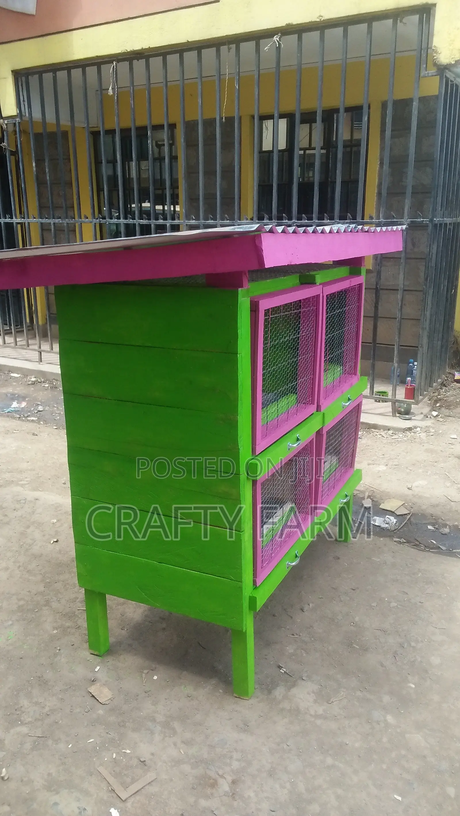 MULTI-PURPOSE Portable Chicken Pigeon Dove Hamster ANIMAL BIRD HOUSE