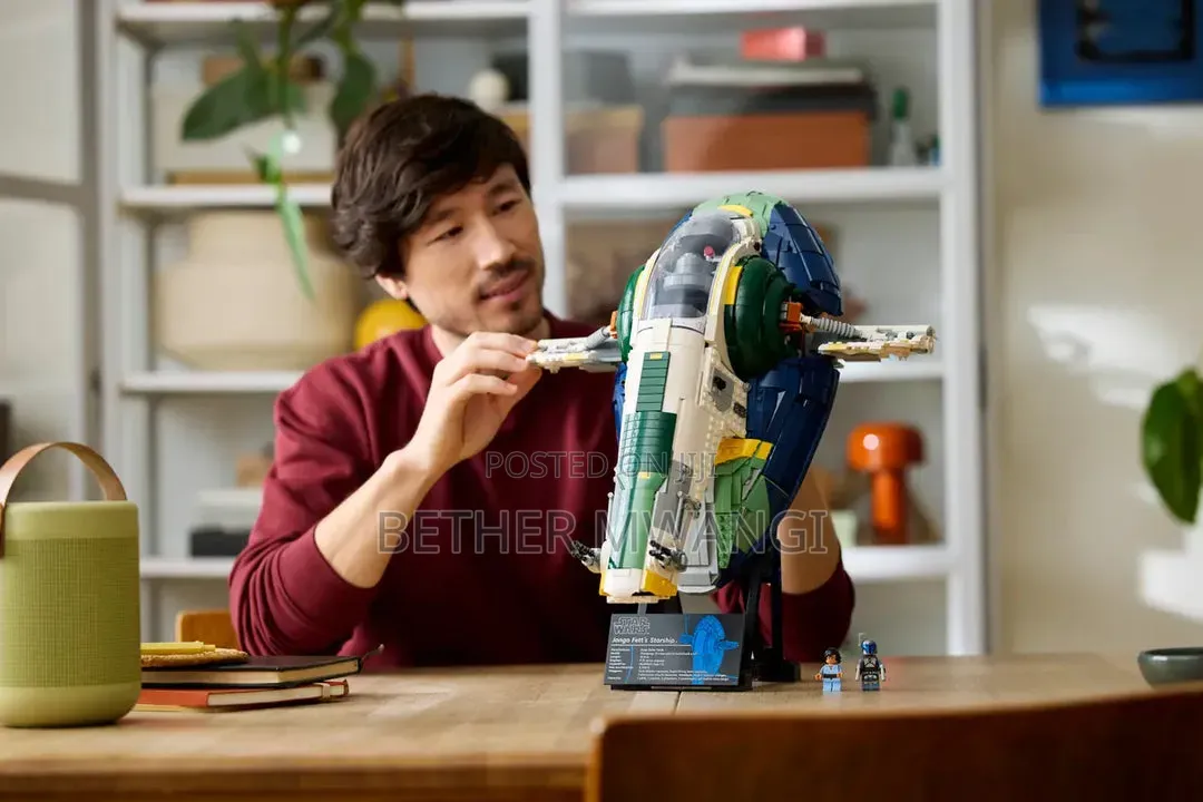 Lego Star Wars Jango Fett's Firespray-Class Starship
