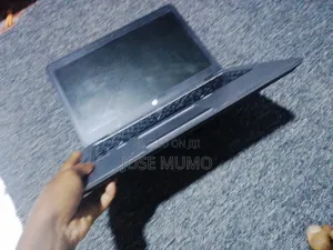 Laptop HP EliteBook 840 G3 8GB Intel Core i5 HDD 500GB