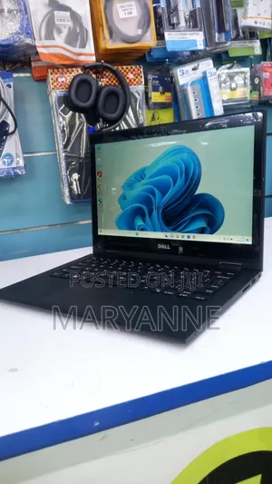 Laptop Dell Latitude 3390 8GB Intel Core i5 SSD 256GB
