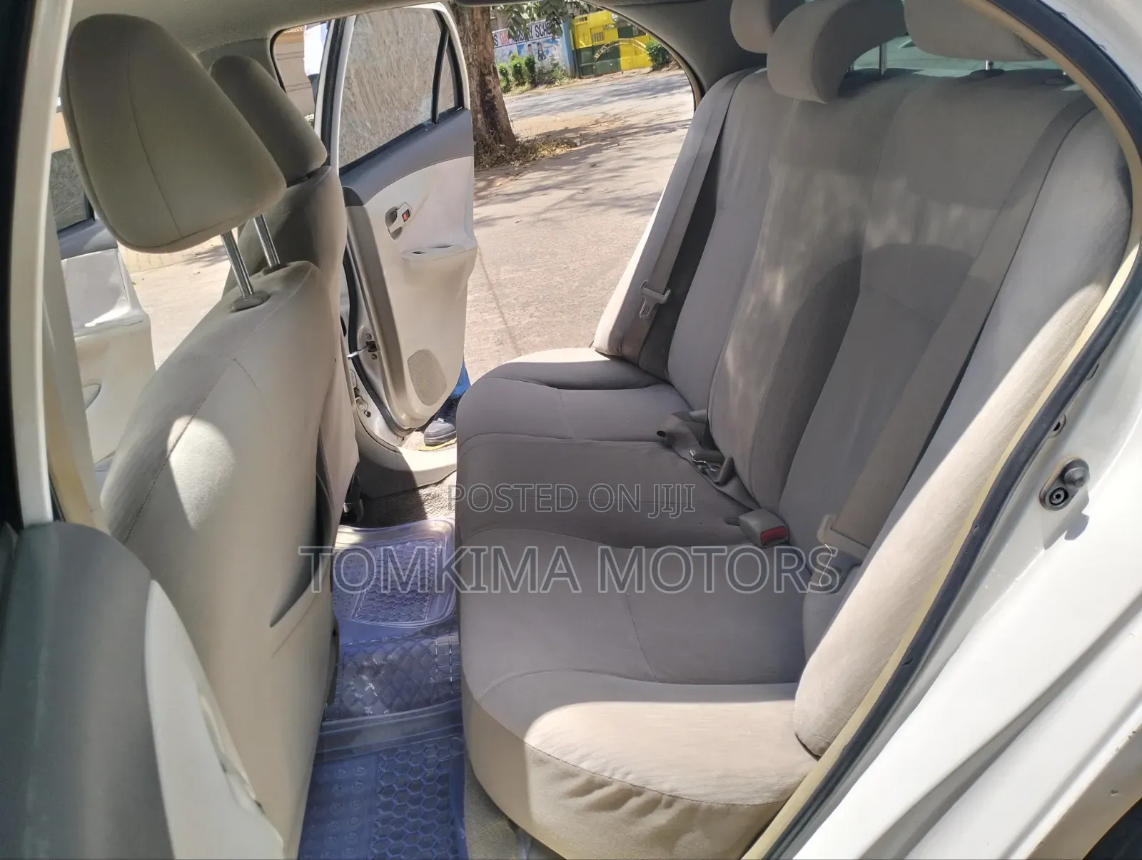 Toyota Axio 2009 White
