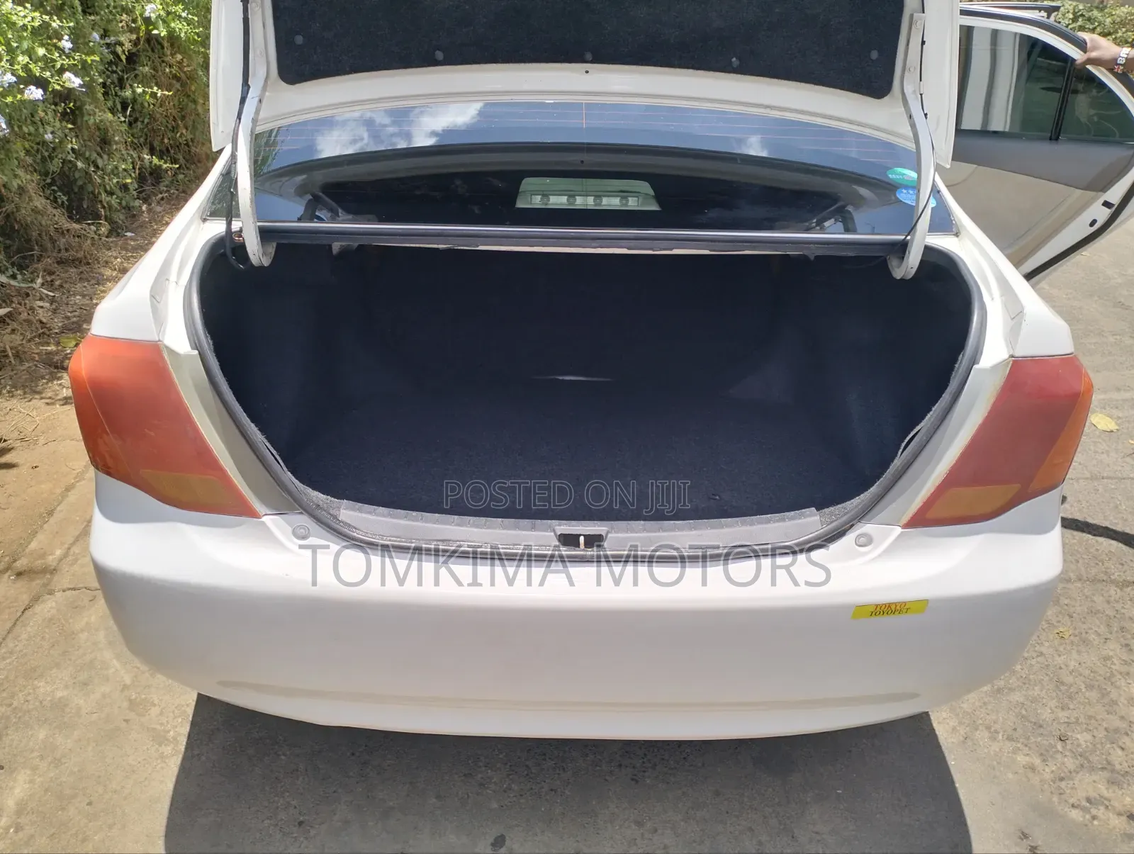 Toyota Axio 2009 White