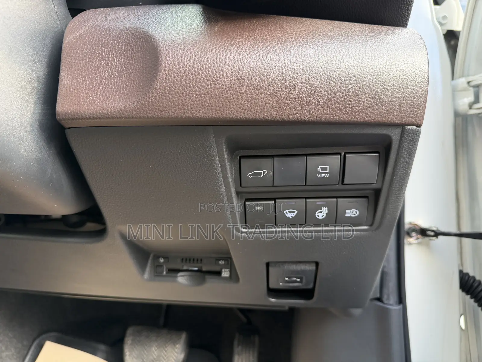 Toyota Yaris Cross 1.5 Hybrid AWD 2021 Pearl