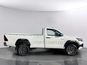 Toyota Hilux 2.8 Diesel 2020 White