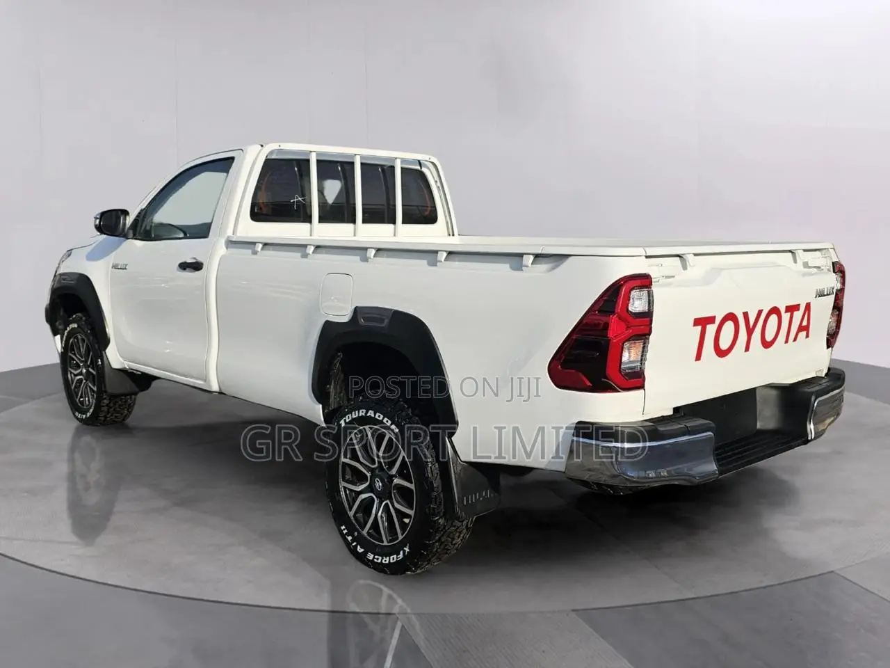 Toyota Hilux 2.8 Diesel 2020 White