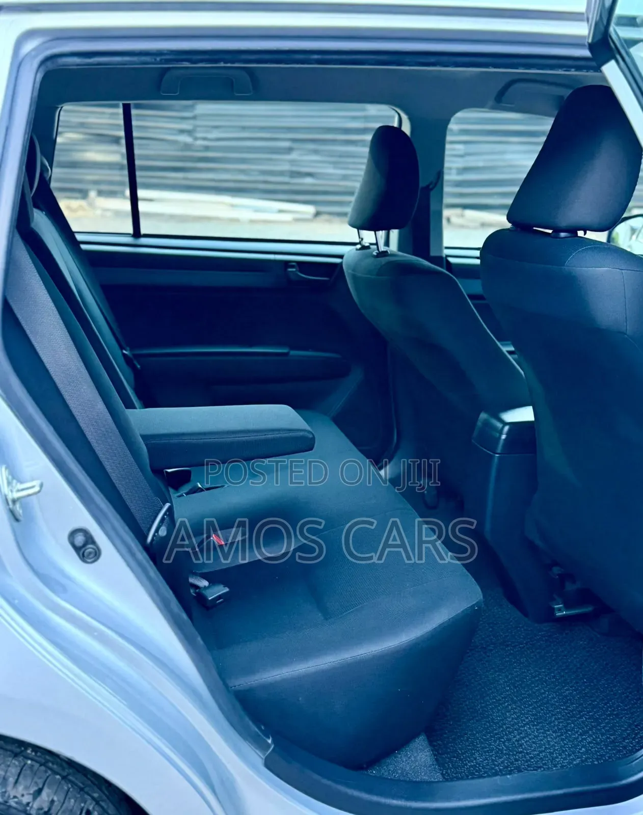 Toyota Corolla Fielder 2020 Silver